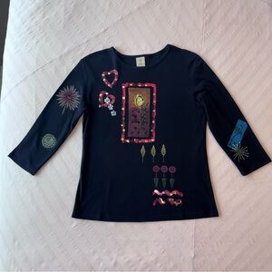 Beautiful cotton top with unique design.